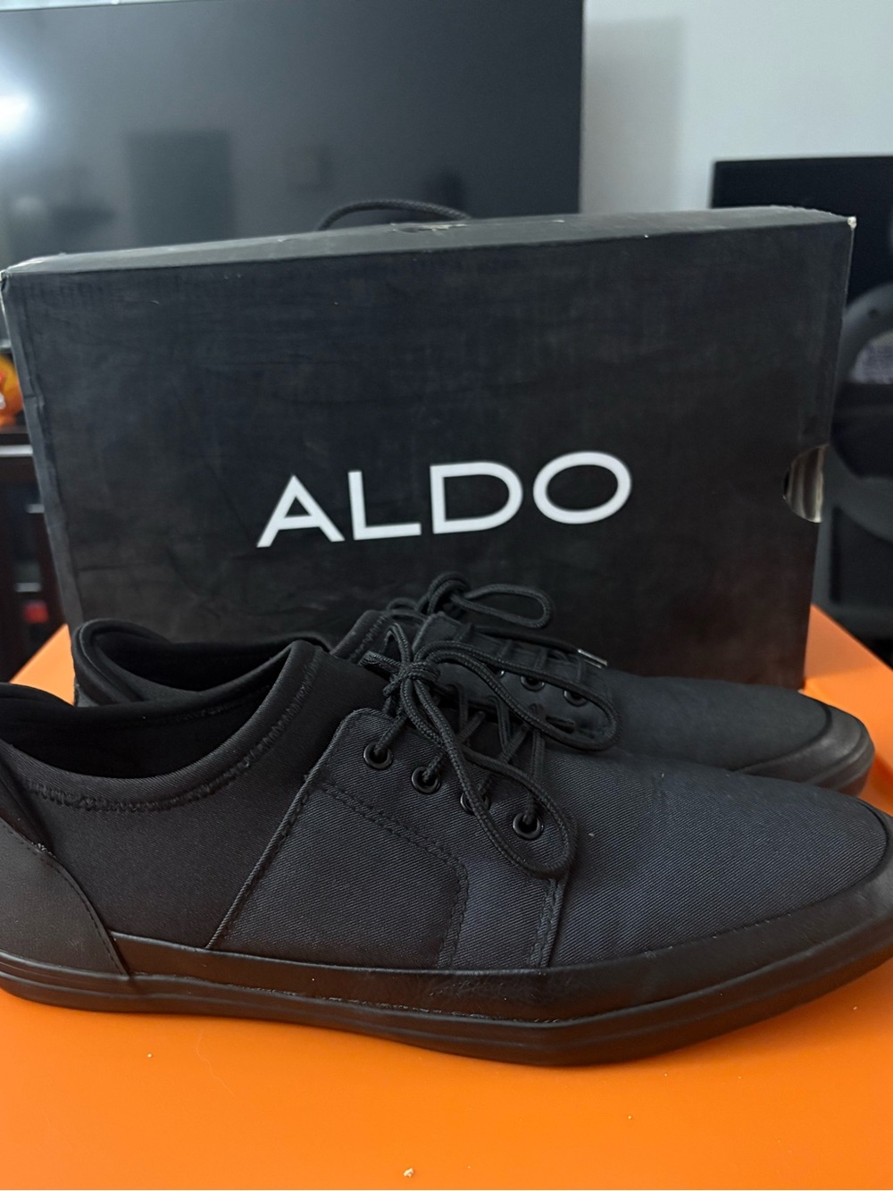 ALDO Men's All-Black Low-Top Canvas Lace-Up Sneakers